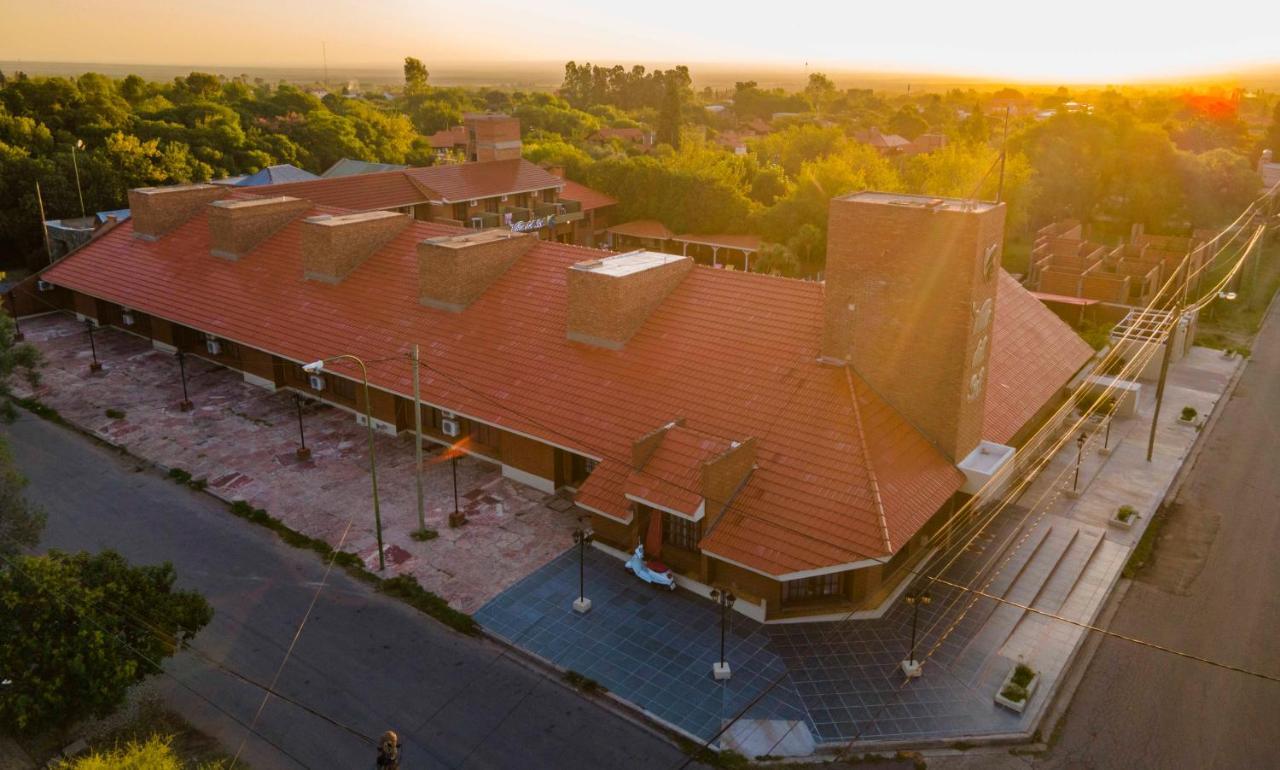 Hotel Valle Del Sol Мерло Экстерьер фото