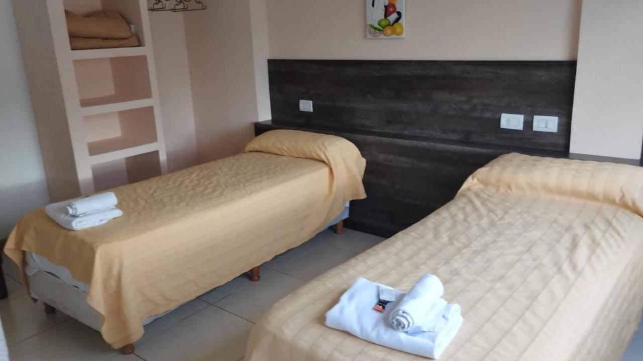 Hotel Valle Del Sol Мерло Экстерьер фото