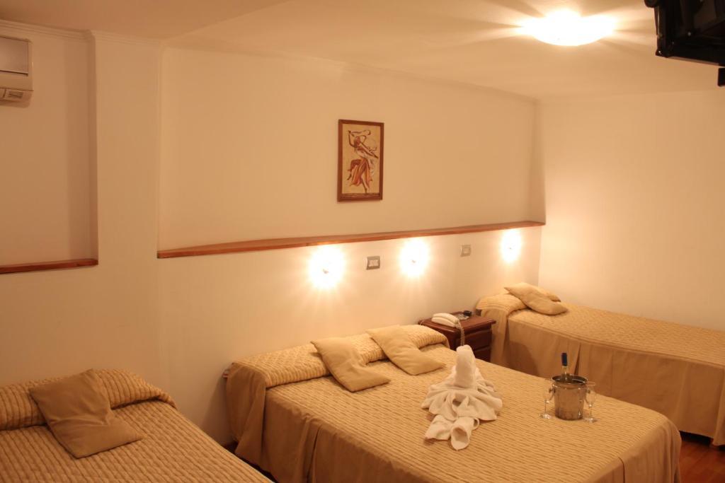 Hotel Valle Del Sol Мерло Экстерьер фото